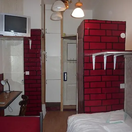 Duran Guest house 2*